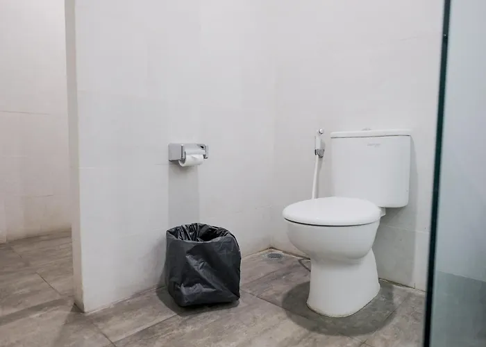 Sans Hotel Puri Indah Jakarta